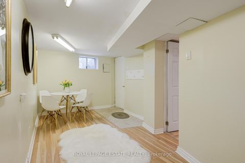 Photo 32 at 32 Benprice Court, Woburn, Toronto