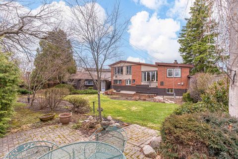 Photo 34 at 32 Benprice Court, Woburn, Toronto