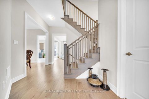 Photo 6 at 157 Prairie Rose Drive, Rural Richmond Hill, Richmond Hill