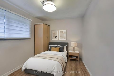 Photo 20 at 16 Gloria Street, Sunnidale, Barrie