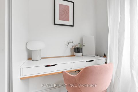 Photo 22 at 23 Manning Avenue, Bellwoods, Toronto