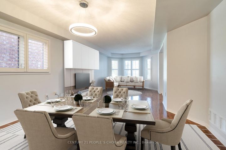 Photo 10 at 3841 Periwinkle Crescent, Lisgar, Mississauga