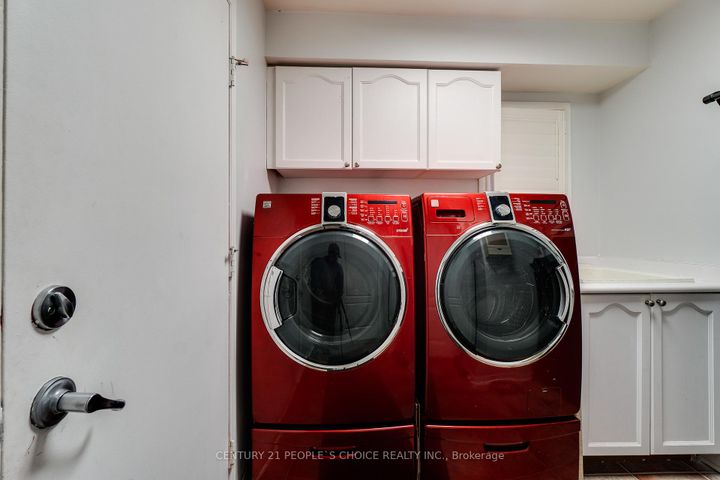 Photo 18 at 3841 Periwinkle Crescent, Lisgar, Mississauga