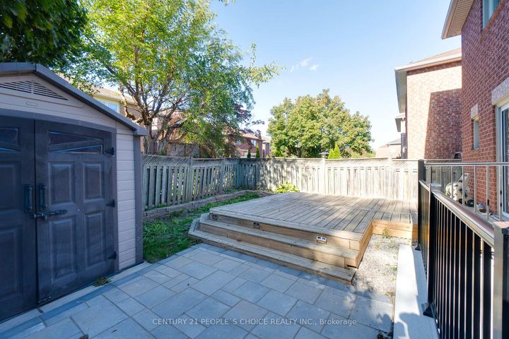 Photo 46 at 3841 Periwinkle Crescent, Lisgar, Mississauga