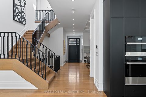 Photo 7 at 71 Yorkview Drive, Willowdale West, Toronto