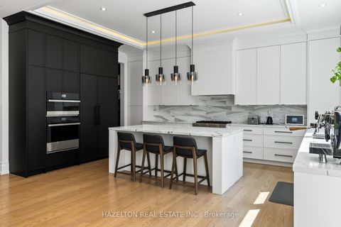 Photo 12 at 71 Yorkview Drive, Willowdale West, Toronto