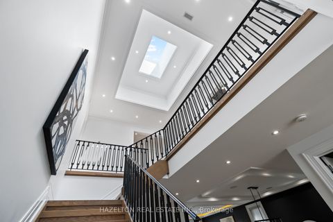 Photo 17 at 71 Yorkview Drive, Willowdale West, Toronto