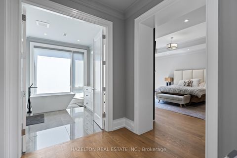 Photo 19 at 71 Yorkview Drive, Willowdale West, Toronto