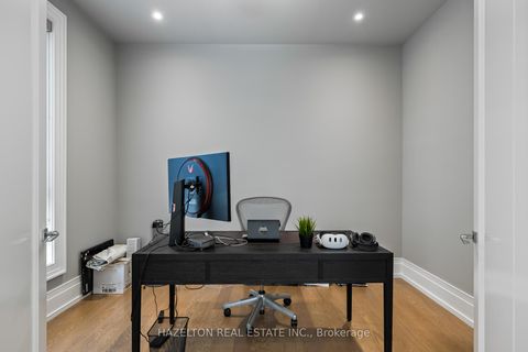 Photo 22 at 71 Yorkview Drive, Willowdale West, Toronto