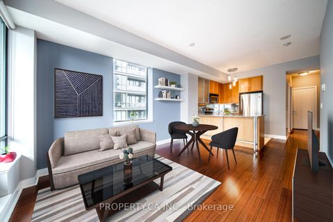 Photo 2 at 1314 - 438 King Street W, Waterfront Communities C1, Toronto