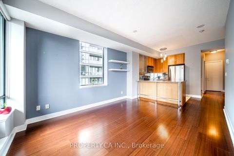 Photo 8 at 1314 - 438 King Street W, Waterfront Communities C1, Toronto