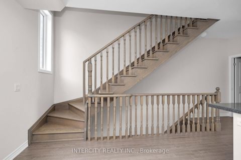 Photo 19 at 16 Radisson Street, Elder Mills, Vaughan