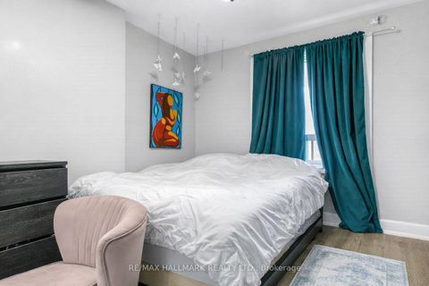 Photo 6 at 276 Grace Street, Little Italy, Toronto