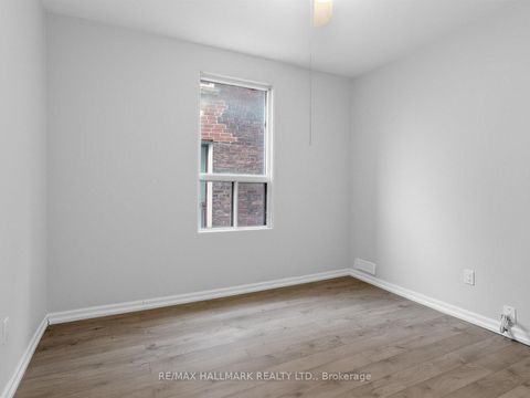 Photo 16 at 276 Grace Street, Little Italy, Toronto