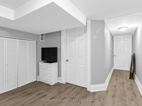 Photo 24 at 276 Grace Street, Little Italy, Toronto