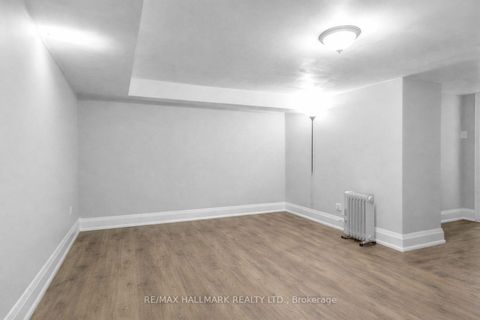 Photo 25 at 276 Grace Street, Little Italy, Toronto