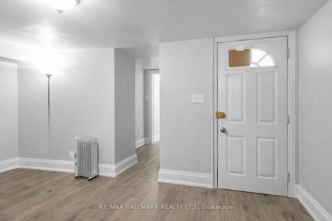 Photo 26 at 276 Grace Street, Little Italy, Toronto