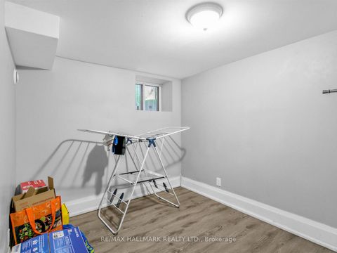 Photo 27 at 276 Grace Street, Little Italy, Toronto