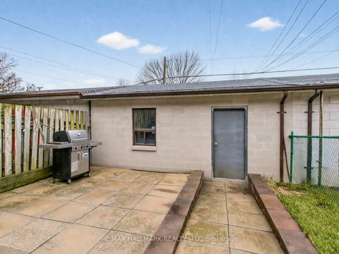 Photo 30 at 276 Grace Street, Little Italy, Toronto