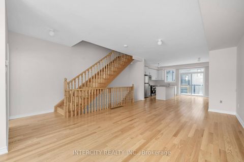 Photo 16 at 30 Radisson Street, Elder Mills, Vaughan