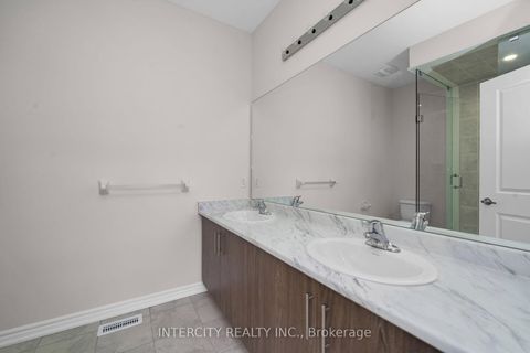 Photo 19 at 30 Radisson Street, Elder Mills, Vaughan