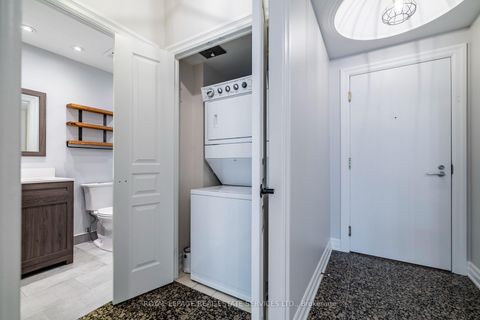 Photo 13 at 109 - 2083 Lake Shore Boulevard W, Mimico, Toronto