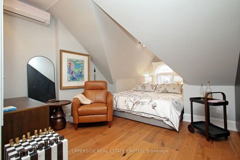 Photo 17 at 153 Collier Street, Moore Park, Toronto