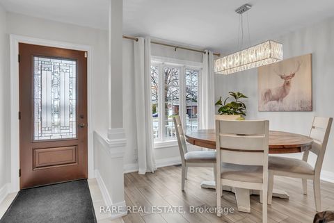 Photo 3 at 212 CHURCHLAND Drive, Holly, Barrie