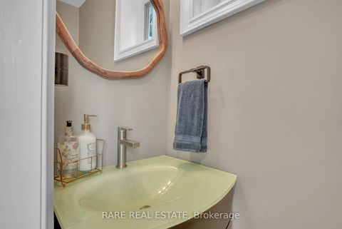 Photo 16 at 212 CHURCHLAND Drive, Holly, Barrie