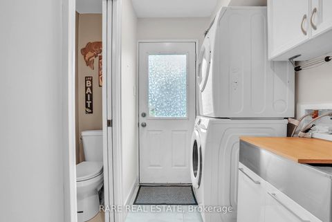 Photo 17 at 212 CHURCHLAND Drive, Holly, Barrie