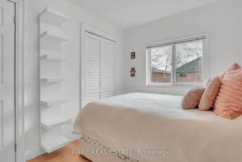 Photo 21 at 212 CHURCHLAND Drive, Holly, Barrie