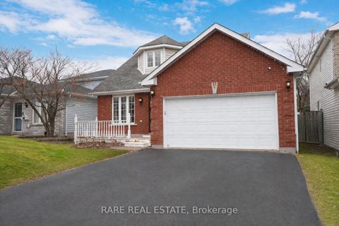 Photo 32 at 212 CHURCHLAND Drive, Holly, Barrie