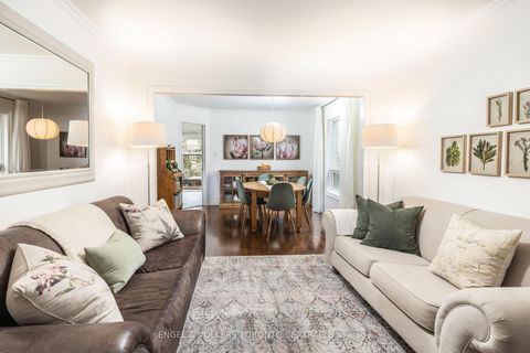 Photo 3 at 433 Lavas Road, College Manor, Newmarket