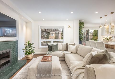 Photo 9 at 433 Lavas Road, College Manor, Newmarket