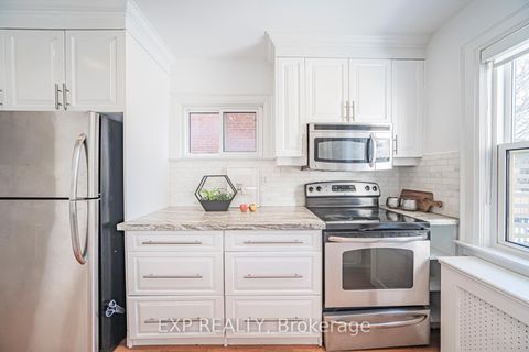 Photo 11 at 54 Latimer Avenue, Forest Hill North, Toronto