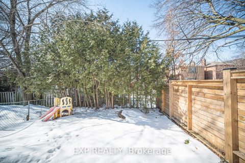 Photo 29 at 54 Latimer Avenue, Forest Hill North, Toronto