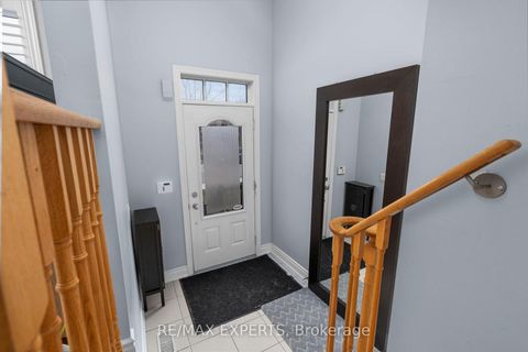 Photo 2 at 21 Ypres Road, Eglinton West, Toronto