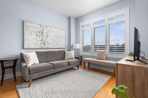 Photo 5 at 21 Ypres Road, Eglinton West, Toronto