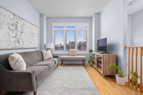 Photo 6 at 21 Ypres Road, Eglinton West, Toronto