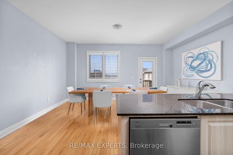 Photo 10 at 21 Ypres Road, Eglinton West, Toronto