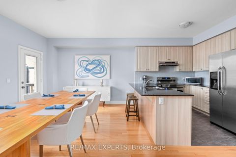 Photo 11 at 21 Ypres Road, Eglinton West, Toronto