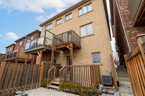 Photo 30 at 21 Ypres Road, Eglinton West, Toronto