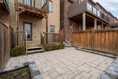 Photo 33 at 21 Ypres Road, Eglinton West, Toronto