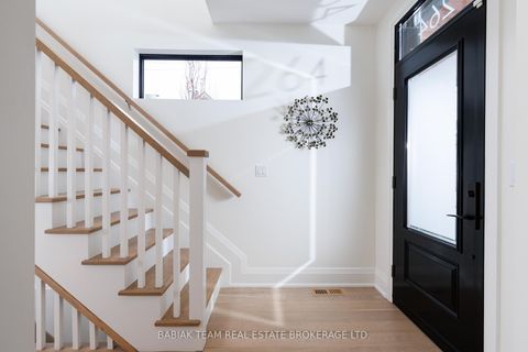 Photo 3 at 264 Pacfic Avenue, High Park North, Toronto