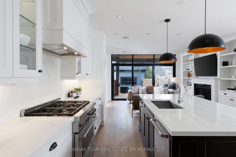 Photo 9 at 264 Pacfic Avenue, High Park North, Toronto