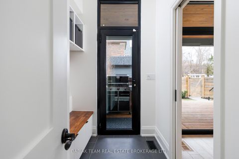 Photo 19 at 264 Pacfic Avenue, High Park North, Toronto