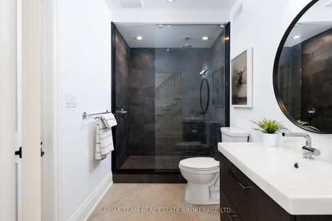 Photo 36 at 264 Pacfic Avenue, High Park North, Toronto