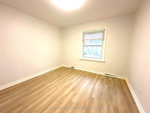 Photo 13 at 9 Terrington Court, Don Mills, Toronto