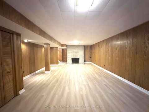 Photo 17 at 9 Terrington Court, Don Mills, Toronto