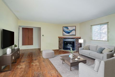 Photo 8 at 315 Main Street N, London, Newmarket